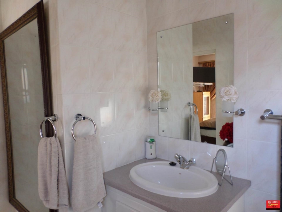4 Bedroom Property for Sale in Key West North West